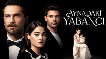 Aynadaki Yabancı